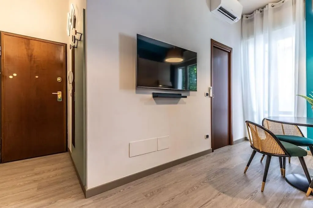 Belmeloro Home بولونيا شقة